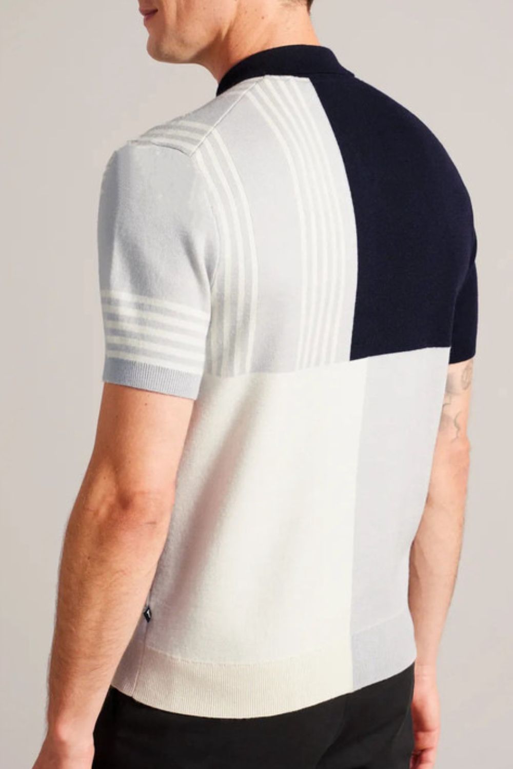 45d2a742-f71c-4e84-be69-4f9792de71a3-Max