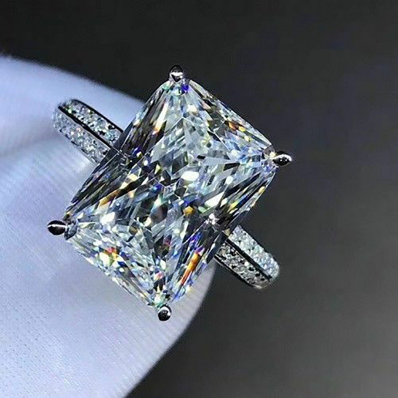 Simple women ring